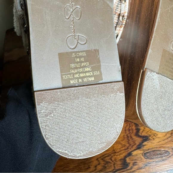 NEW JESSICA SIMPSON Cyriss Cozy Open Toe Platform Sandals - Picture 11 of 12